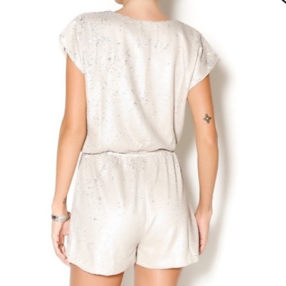 HONEY punch golden sequin romper - Picture 2 of 12
